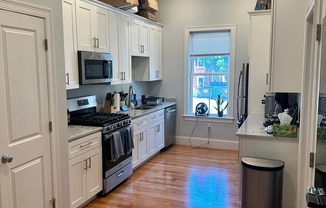 18 Murdock St #7