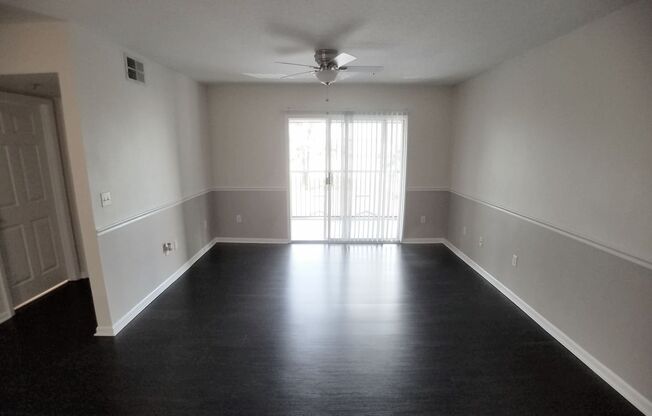 Gorgeous Wood Floors 1/1 condo for RENT @The Crest close to UCF