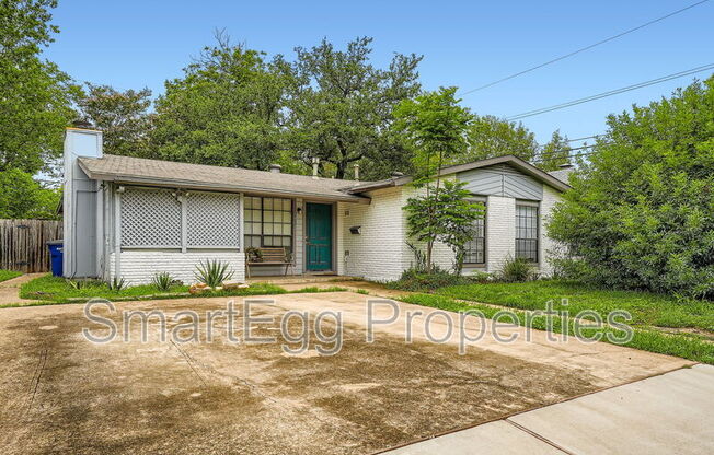 1612 BROADMOOR DR