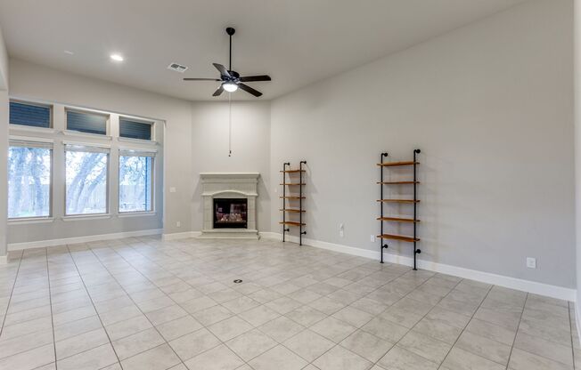 Open Concept 4/2.5 with Bonus Room