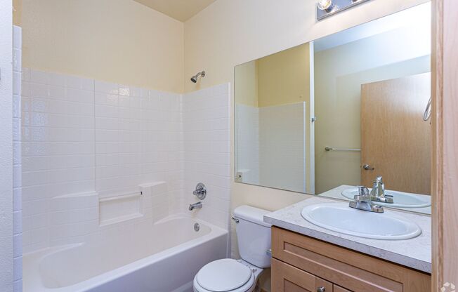 2 beds, 2 baths, 1,022 sqft, $2,450, Unit 501