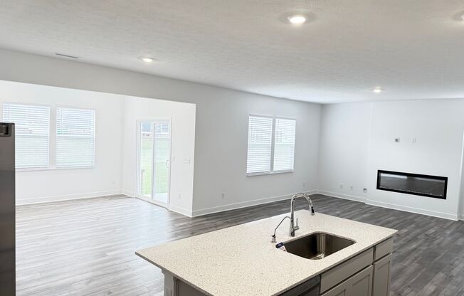 Brand New Home in Westfield! Don't Miss Out!