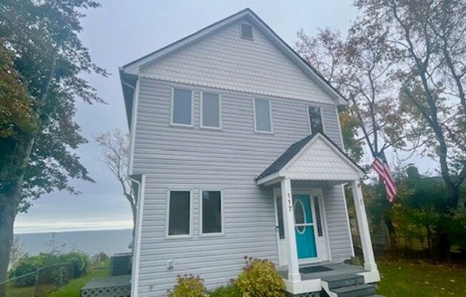 Gorgeous Water Front Home with Beach Access