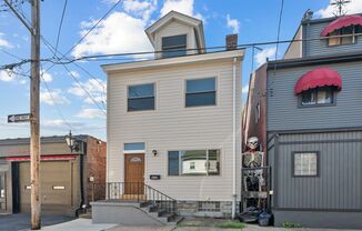 Newly Renovated 5 Bed, 2.5 Bath House in Bloomfield -  Available Now!