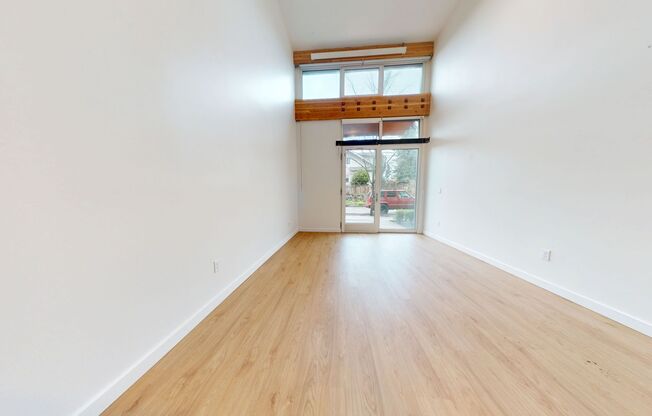 1 bed, 1 bath, 429 sqft, $1,995, Unit 102