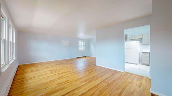 22119 FAIRBURY AVE