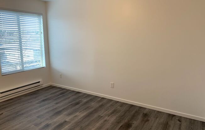 1 bed, 1 bath, 600 sqft, $1,595, Unit Unit 202