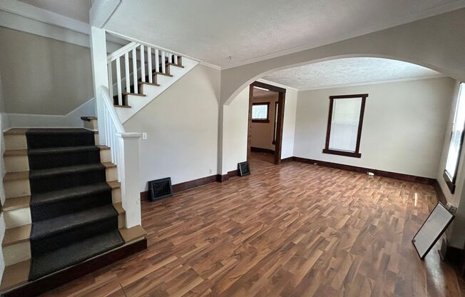 Must see in Person!  Huge Home Near Dundee! Fenced yard, parking.