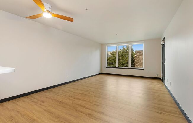 1 bed, 1 bath, 634 sqft, $2,345, Unit 408