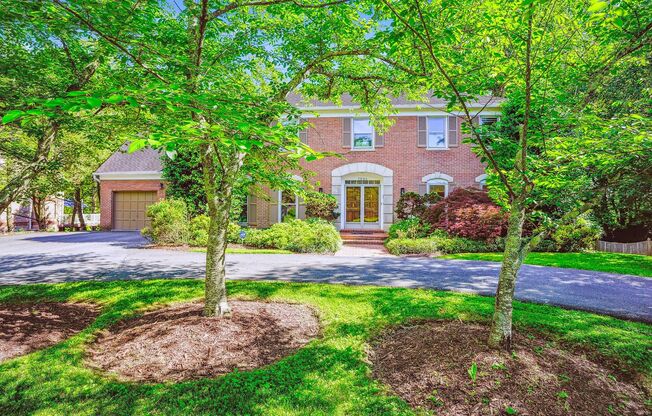 Magnificent 5 Bedroom, 4.5 Bathroom Bethesda Home with Huge Private Yard!!
