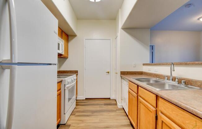 2 beds, 2 baths, 1,046 sqft, $1,550, Unit UNIT 1030