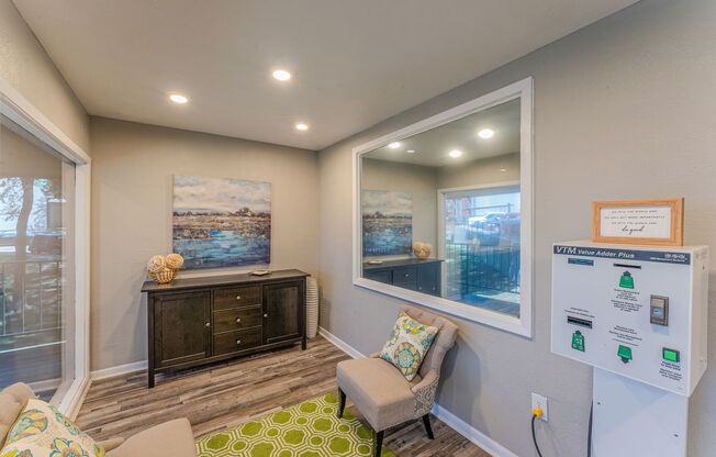 3 beds, 2 baths, 1,100 sqft, $1,495, Unit 251