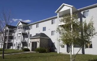 2 beds, 1 bath, 900 sqft, $875, Unit 211