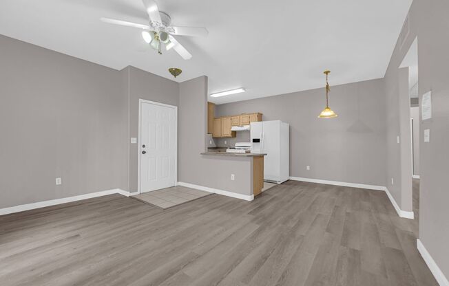 5650 E. Sahara #1029