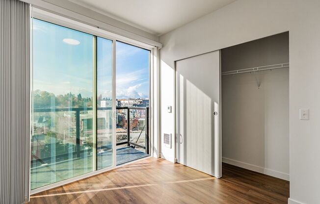 1 bed, 1 bath, 373 sqft, $1,440, Unit 507