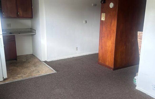 Affordable Studio Apartment - Security Deposit Program Available
