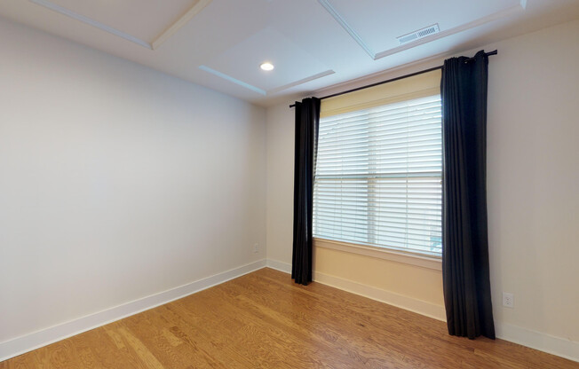 Beautiful 3 Bed End-Unit Townhome in Brightwalk!