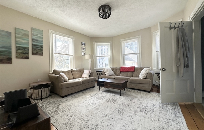 14 ALLEN ST