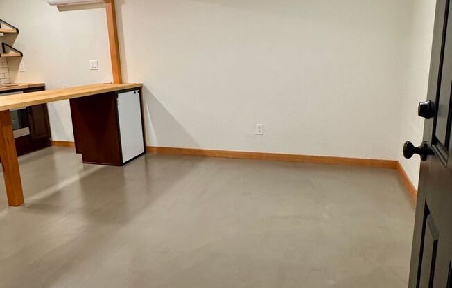 Charming 1BR in Convenient Eugene Location!