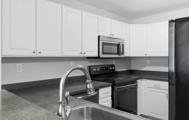 2 beds, 2 baths, 1,629 sqft, $3,000, Unit 116