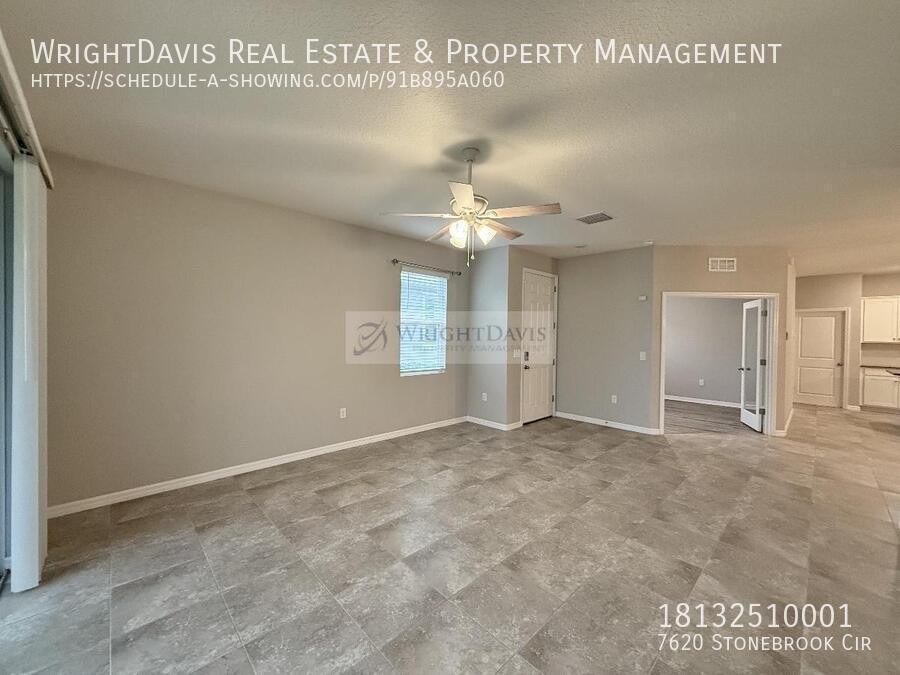 7620 STONEBROOK CIR