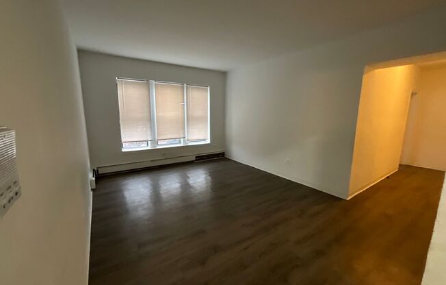 4 beds, 2 baths, $2,500