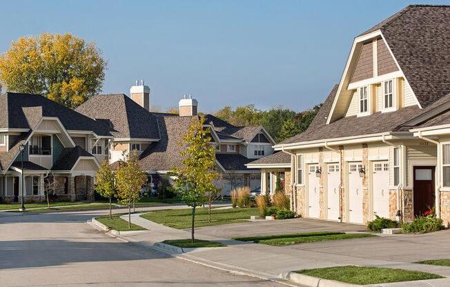 Falcon Glen Apartments