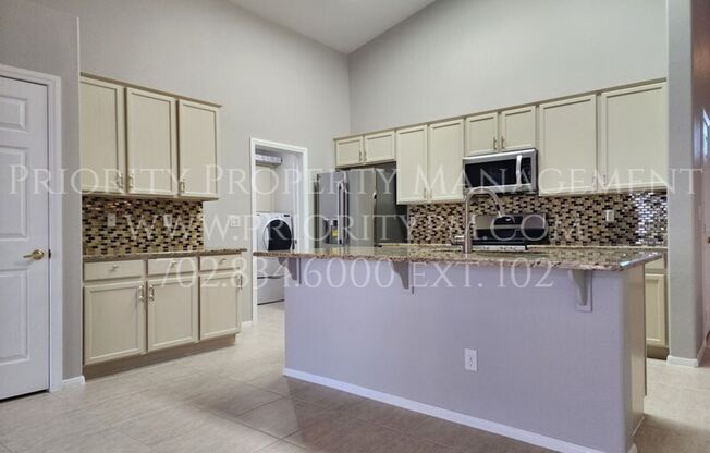 3 beds, 2 baths, $2,495