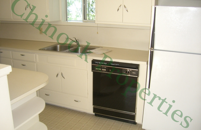 1 Bedroom Unit in University Area