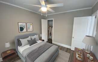 440 W. Barry Ave.