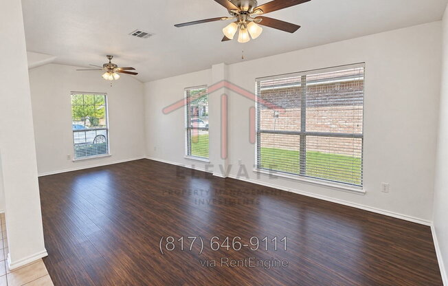 808 HORSESHOE CT