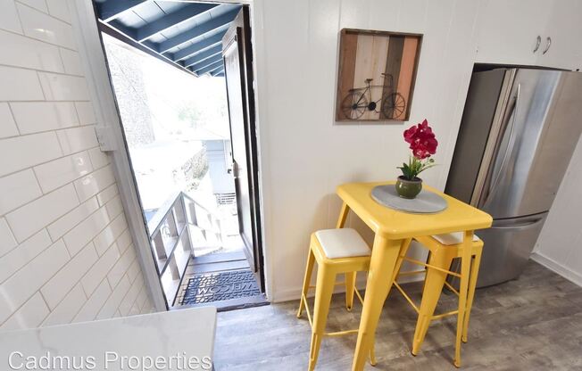 938D KAPAHULU AVENUE