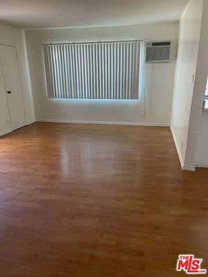 2 beds, 2 baths, 950 sqft, $2,450, Unit 3