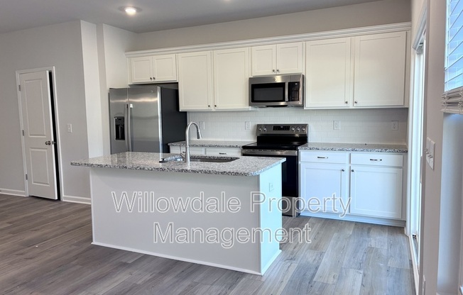 211 CENTRAL TOWNES WAY