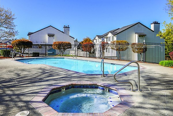 Overlander in Tumwater