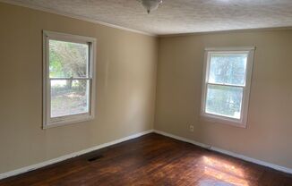 **AVAILABLE NOW**2 Bedroom / 1 Bathroom Home for Rent in East Columbus***