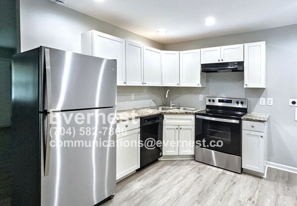 4421 MCKINLEY DR