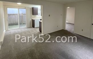 1 bed, 1 bath, $1,195, Unit 631-02