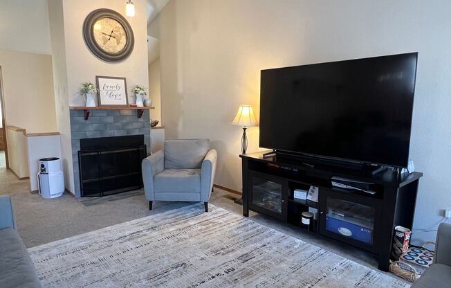 Available July 1 - Eaglewood 4 bedroom home