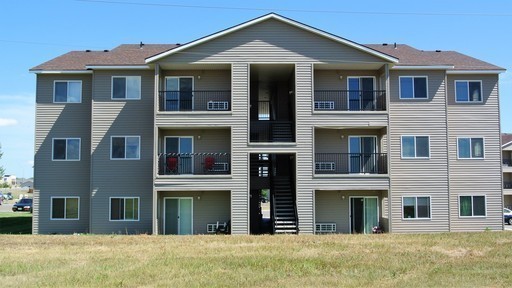 2 beds, 2 baths, $895, Unit 1207