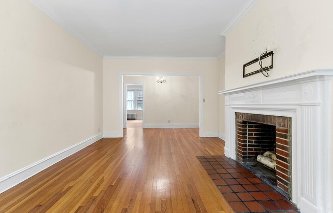 2 beds, 2 baths, 1,350 sqft, $4,000, Unit 1