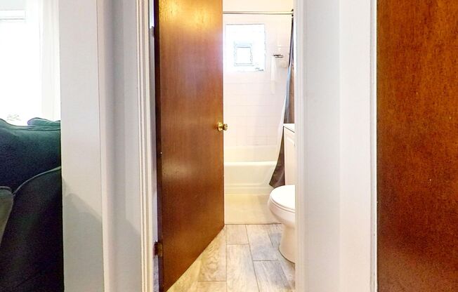 1 bed, 1 bath, 815 sqft, $2,400, Unit 1311 2A