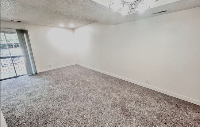 2 beds, 1 bath, 970 sqft, $1,349, Unit 39 PR