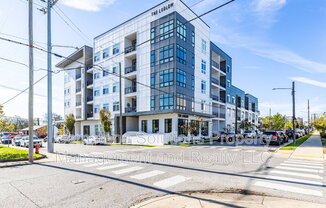 1125 10th Ave N #202