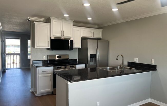 1 bed, 1 bath, 700 sqft, $2,450, Unit K-8