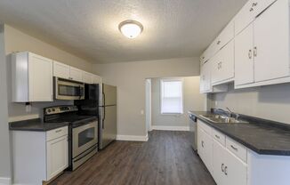 NE MPLS Fantastic Single Family Home, New Updates with Dishwasher and Laundry!