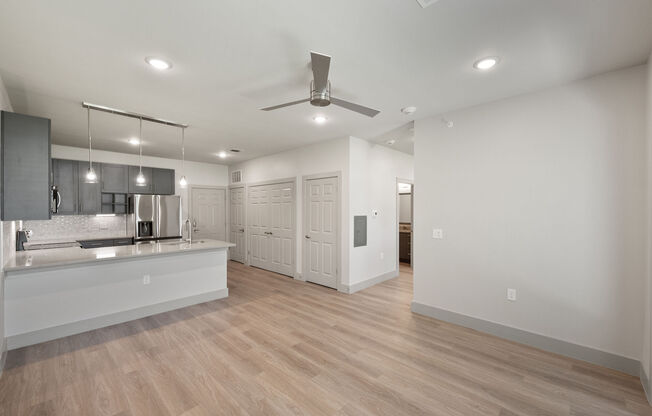 Studio, 1 bath, 646 sqft, $1,575