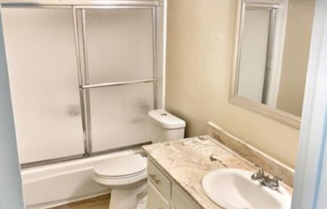 1 bed, 1 bath, 653 sqft, $1,899, Unit 09