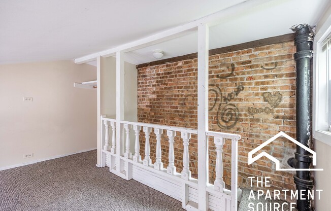 1501 W Fullerton Ave, Chicago IL 1R