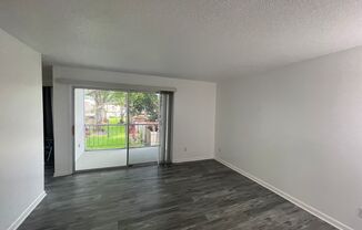 1 bed, 1 bath, $1,300, Unit Unit 908